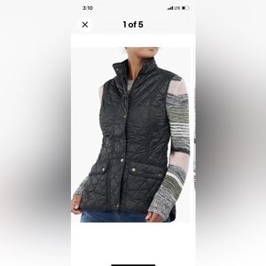 BARBOUR Women's
Otterburn Quilted Vest
Size M